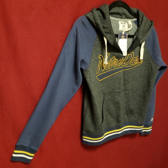 Authentic College-Product- Notre Dame pullover Hoody- Med-new with tags - Picture 2 of 10